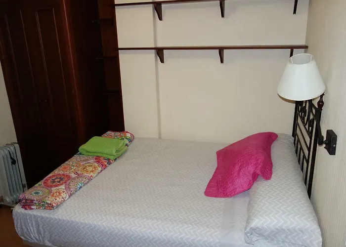 Turistic Velazquez Lägenhet *